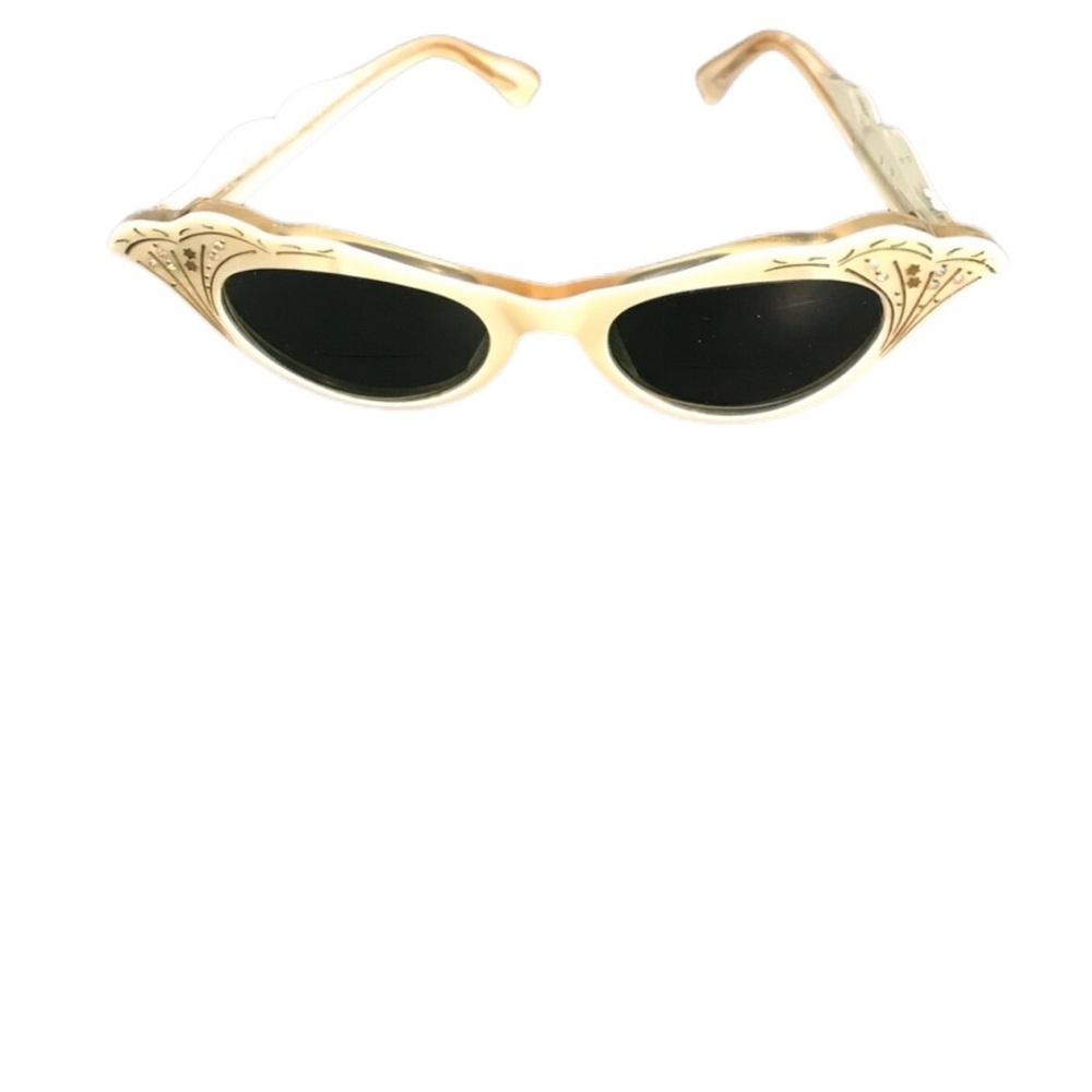 Vintage 50’s Cateye Pearlized Lucite Cateye Vintage Glasses High End Estate